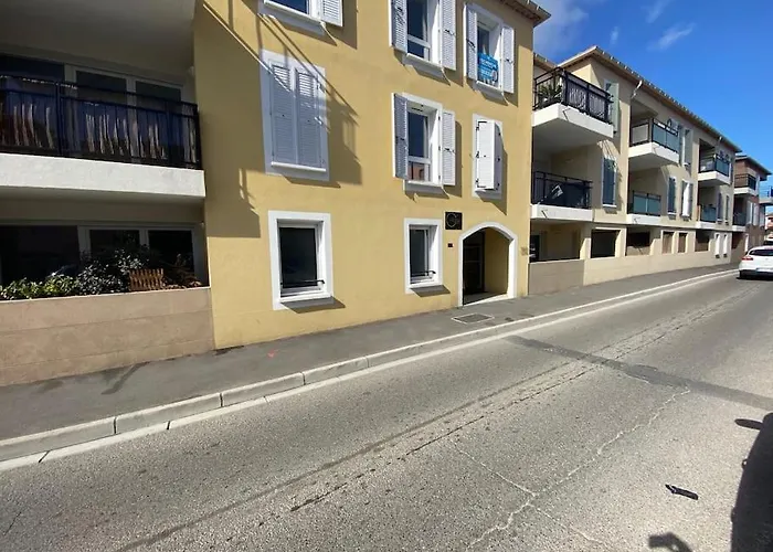 Cogolin Centre 1 Bed Appartment