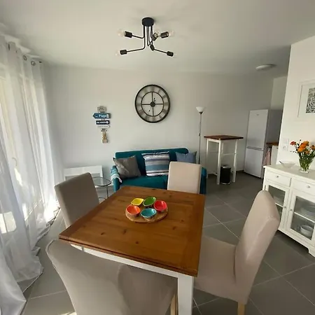 Cogolin Centre 1 Bed Appartment Exterior photo
