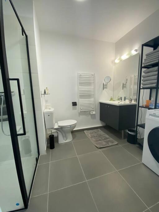 Centre 1 Bed *