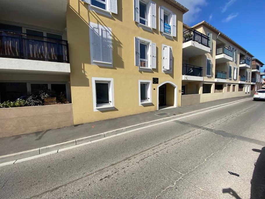 Centre 1 Bed Apartment Cogolin